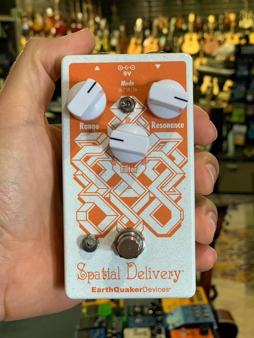 Earthquaker Devices Spatial Delivery Sample & Hold Envelope Filter V2